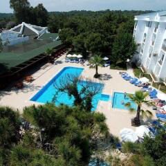 Maya Golf Hotel бассейн