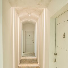 Отель Blue Carpet Luxury Suites Греция, Ханиотис - отзывы, цены и фото номеров - забронировать отель Blue Carpet Luxury Suites онлайн интерьер отеля