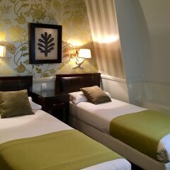 Отель Elysees Union Hotel Франция, Париж - 8 отзывов об отеле, цены и фото номеров - забронировать отель Elysees Union Hotel онлайн комната для гостей фото 3