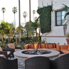 Отель Santa Barbara House интерьер отеля фото 3