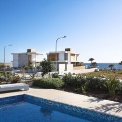 Отель Paradise Cove Luxurious Beach Villas бассейн фото 12