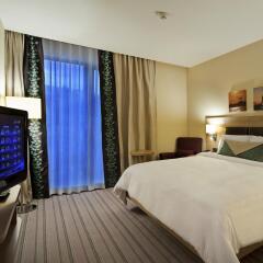 Отель Hilton Garden Inn Istanbul Golden Horn комната для гостей