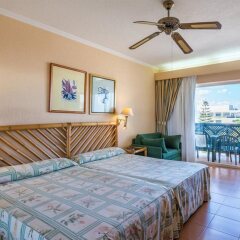 Отель Blue Sea Costa Bastián комната для гостей фото 4