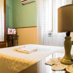 Отель Tourist House Италия, Остия-Антика - отзывы, цены и фото номеров - забронировать отель Tourist House онлайн комната для гостей