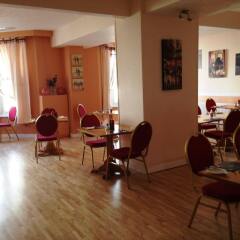 The Brentwood Hotel питание