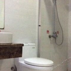 Heping Business Hotel ванная