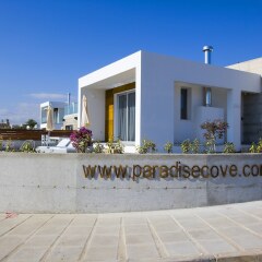 Отель Paradise Cove Luxurious Beach Villas вид на фасад фото 2