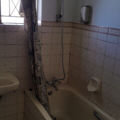 Planet Lodge 1 in Gaborone, Botswana from 73$, photos, reviews - zenhotels.com bathroom photo 2