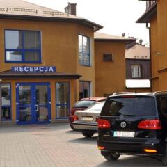 Hotel Krystyna Краков парковка