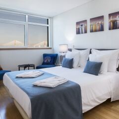 Апартаменты Apt In Lisbon Oriente Duplex Apartments - Parque das Nações комната для гостей фото 4