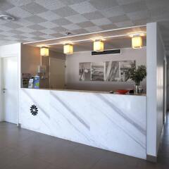Costantiana Beach Hotel Apartments интерьер отеля фото 2