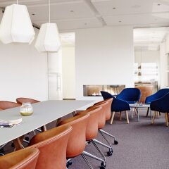 Отель Comwell Hvide Hus Aalborg