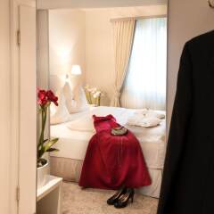Hotel Amadeus комната для гостей
