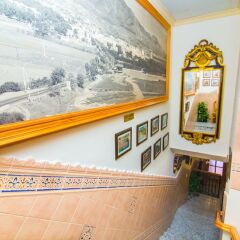 Отель Hostal Los Corchos фото 2