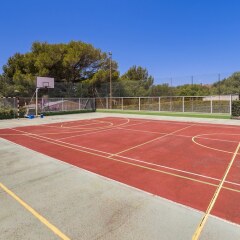 Отель Globales Cala´n Blanes спортивное сооружение