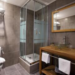 Hotel Le Geneve Ницца ванная фото 2