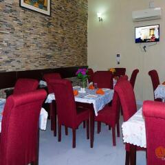 Отель Annes Luxury Suites Ltd питание
