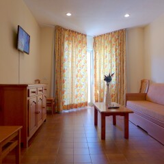 Отель Murillo Apartamentos Испания, Салоу - отзывы, цены и фото номеров - забронировать отель Murillo Apartamentos онлайн комната для гостей фото 4