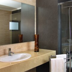 Отель Novochoro Apartments Португалия, Албуфейра - отзывы, цены и фото номеров - забронировать отель Novochoro Apartments онлайн ванная
