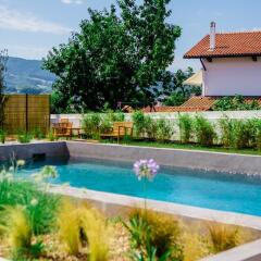 Отель Restaurant Santiago Франция, Хендее - отзывы, цены и фото номеров - забронировать отель Restaurant Santiago онлайн бассейн фото 3