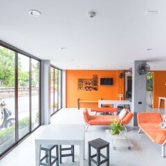 Отель Recenta Express Phuket Town с домашними животными