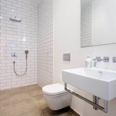 Апартаменты Contemporary Studio in Swiss Cottage ванная фото 2