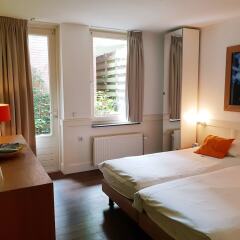 Lange Jan Hotel комната для гостей