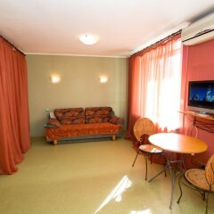 Гостиница Na Polosukhina 1 Apartment в Москве отзывы, цены и фото номеров - забронировать гостиницу Na Polosukhina 1 Apartment онлайн Москва комната для гостей фото 5
