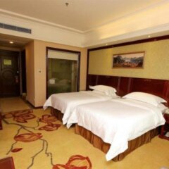 Vienna Hotel (Dongguan Dongkeng Wenge) Дунгуань сейф в номере