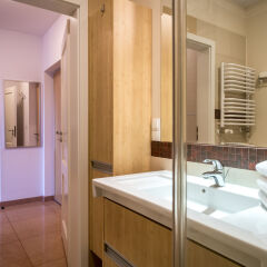 Отель Silver Apartments Польша, Варшава - отзывы, цены и фото номеров - забронировать отель Silver Apartments онлайн ванная фото 2