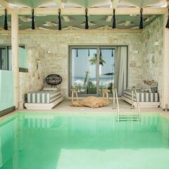 Отель Blue Carpet Luxury Suites Греция, Ханиотис - отзывы, цены и фото номеров - забронировать отель Blue Carpet Luxury Suites онлайн бассейн фото 2