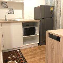 Отель Room Dee Dee (Petchakasem98) в номере фото 2