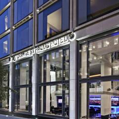 Отель Leonardo Royal Hotel London St Paul’s Великобритания, Лондон - отзывы, цены и фото номеров - забронировать отель Leonardo Royal Hotel London St Paul’s онлайн вид на фасад