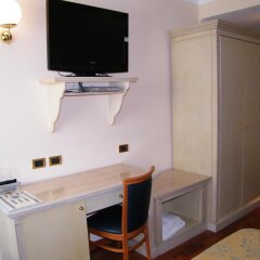 Hotel Villa Medici Рокка-Сан-Джованни удобства в номере