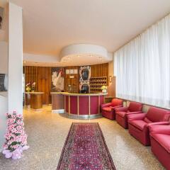 Hotel Delta Монтеварчи гостиничный бар