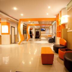 Chill Patong Hotel интерьер отеля фото 2