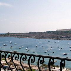 Отель White Dolphin Complex Hotel Мальта, Каура - 2 отзыва об отеле, цены и фото номеров - забронировать отель White Dolphin Complex Hotel онлайн балкон