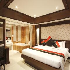 Rayaburi Hotel Patong 4* Улучшенный номер фото 2