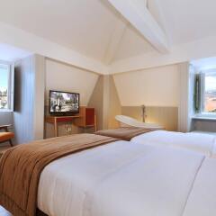 Lisboa Carmo Hotel комната для гостей