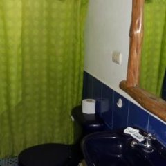 Hostal Dinos in Culacusi, Ecuador from 113$, photos, reviews - zenhotels.com bathroom