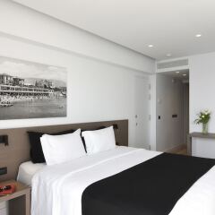 Отель Poseidon Athens Греция, Афины - 2 отзыва об отеле, цены и фото номеров - забронировать отель Poseidon Athens онлайн комната для гостей фото 4