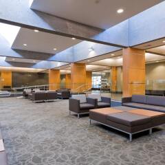 Отель West Coast Suites at UBC Канада, Аптаун - отзывы, цены и фото номеров - забронировать отель West Coast Suites at UBC онлайн интерьер отеля