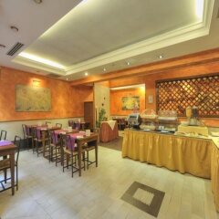 Отель Aurora Garden Hotel Италия, Рим - 4 отзыва об отеле, цены и фото номеров - забронировать отель Aurora Garden Hotel онлайн питание фото 2