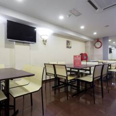 Отель ZEN Rooms Basic Sentul Cinema Малайзия, Куала-Лумпур - отзывы, цены и фото номеров - забронировать отель ZEN Rooms Basic Sentul Cinema онлайн питание