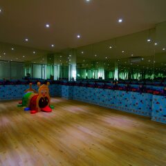 Отель Surin Beach Resort фитнесс-зал фото 3