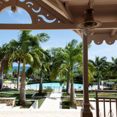 Отель Pierre & Vacances Residence Premium Les Tamarins пляж