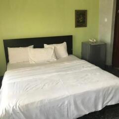 Отель Pentagon Luxury Suites Enugu Нигерия, Энугу - отзывы, цены и фото номеров - забронировать отель Pentagon Luxury Suites Enugu онлайн комната для гостей фото 4