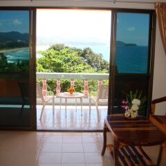 Отель Baan Karon Hill Phuket Resort комната для гостей фото 2