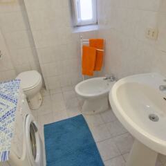 Отель Sardegna Apartment Италия, Рим - отзывы, цены и фото номеров - забронировать отель Sardegna Apartment онлайн ванная