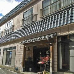 Отель Ebisuya (Hijiori Onsen) Синдзё вид на фасад